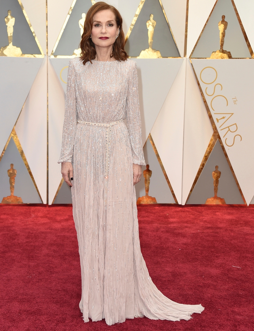 Isabelle Huppert, una diva vestida por Dior
