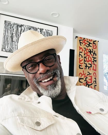 Isaiah Washington lanzó su libro en 2011 y trabajó en proyectos como actor y director