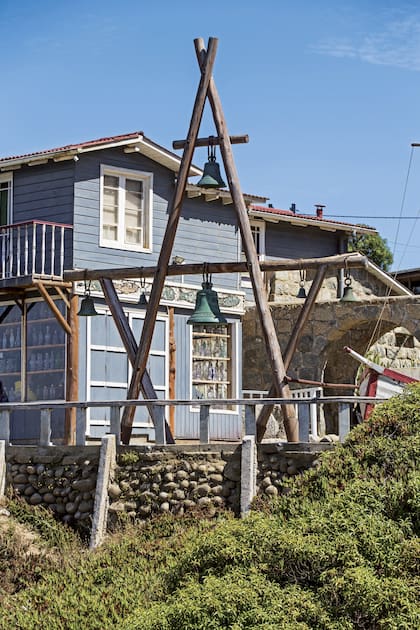 Isla Negra, frente al mar y con forma de barco