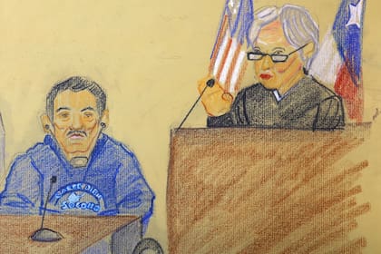 Ismael Zambada García, sentado en una silla de ruedas, comparece en un tribunal federal de El Paso, Texas