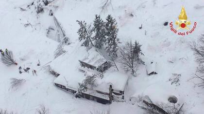 Italia: el lujoso Hotel Rigopiano, sepultado por un alud de nieve en Italia