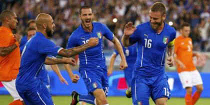 Italia festejó ante Holanda