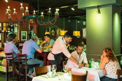 Italpast, el templo de la pasta en Campana.