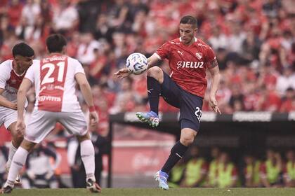 Iván Marcone en un partido ante Argentinos Juniors