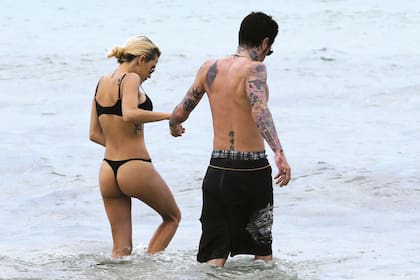 Ivana Figueiras y Sebastián Ortega disfrutaron de unos días de playa en Miami