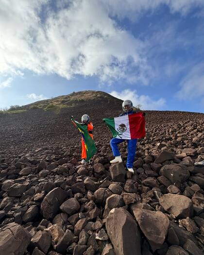 Ivana participa activamente en conferencias dentro y fuera de México
