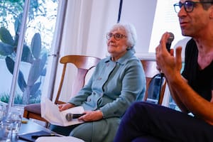 “Es un trucho”: en su primer libro, Espert transcribió una charla sobre historia argentina con Juan José Sebreli sin citarlo - Image 3