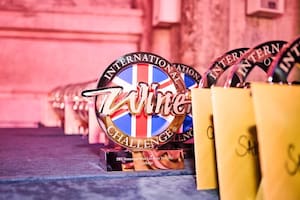 Trofeos y medallas de oro para el vino argentino en Londres