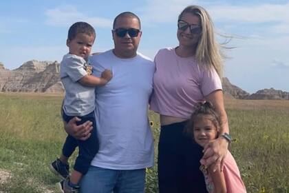 Izabela Oquendo, su marido y sus hijos se mudaron de EE.UU. a España