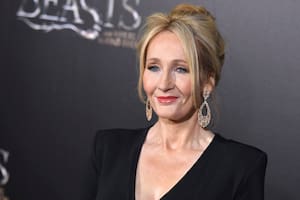 Rowling cumple 55: año de coronavirus y polémica para la "madre" de Harry Potter