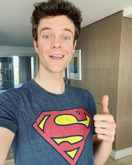 Jack Quaid tiene 32 años, es actor y durante el último tiempo su nombre resonó mucho en Hollywood