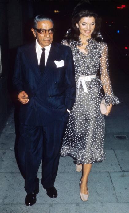 Jackie Onassis y Aristóteles Onassis en Nueva York (Photo by Tom Wargacki/WireImage)