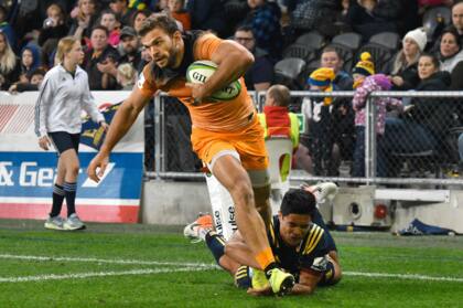 Jaguares reaccionó en el cierre pero no le alcanzó