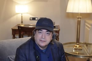 Jaime Bayly sobre el destituido presidente del Perú y sus (malas) experiencias como viajero, ahora en Madrid