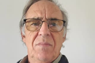 El veterinario que sabe mucho más que curar animales