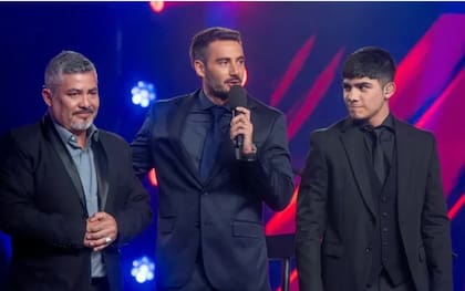 Jaime Muñoz interpretó junto a su padre, Esteban, la canción "Naranjo en Flor"