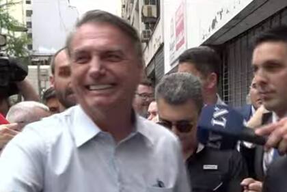 Jair Bolsonaro al salir de la reunión con Javier Milei