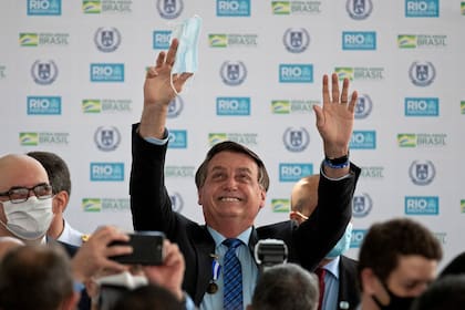 Bolsonaro alcanzó su pico de popularidad en agosto tras una caída pronunciada