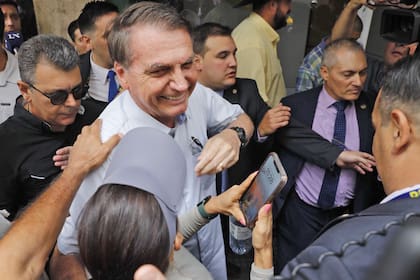 Jair Bolsonaro al salir de la reunión con Javier Milei en el hotel Libertador.