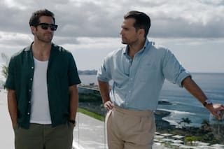 En la zona gris es un pálido thriller que sus protagonistas interpretan casi a reglamento