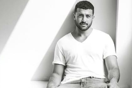 Al-Qasimi tenía 39 años y era el hijo más joven del emir de Sharjah, uno de los siete emiratos de Émiratos Árabes Unidos