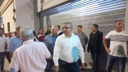 Jalil y Barrionuevo llegan al velorio del ministro Rojas