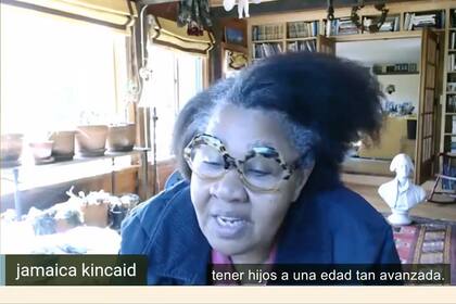 Jamaica Kincaid: "Escribir para mí es una acción muy íntima, un compromiso", dijo en su charla