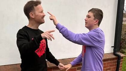 James está tratando de no preocuparse demasiado por el futuro y aprender a vivir el momento