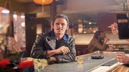 James Franco interpreta a dos hermanos que encuentran fama y fortuna en la pornografía