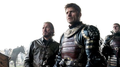 Jerome Flynn (Bronn) y Nikolaj Coster- Waldau (Jaime Lannister), en una escena de la sexta temporada de Game Of Thrones