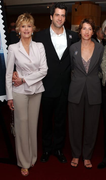 Jane Fonda con dos de sus hijos, Troy y Vanessa