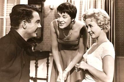 Jane Powell, junto a Cliff Robertson, en Tres compromisos de amor (1958)