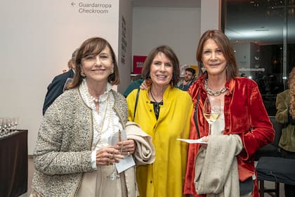 Jane Powell, Patricia Nazar y María Alicia Tassara