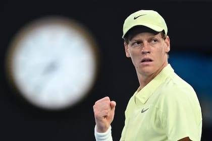 Jannik Sinner, ganador de la última edición, sigue en carrera por la defensa del título