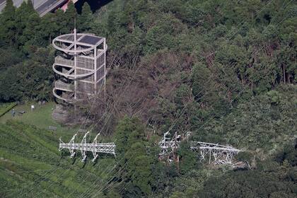 Japón: calles inundadas, techos destrozados y cortes de luz en Tokio por el paso del tifón Faxai