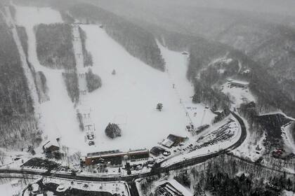 Tras las avalancha desalojaron un centro de esquiadores