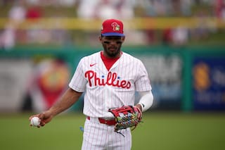 Jardinero de los Filis Johan Rojas impugna posible suspensión de 80 juegos, dice fuente de AP