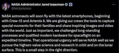 Jared Isaacman, administrador de la NASA, confirmó que los astronautas de las misiones Crew-12 y Artemis II llevarán teléfonos inteligentes (X/@NASAAdmin)