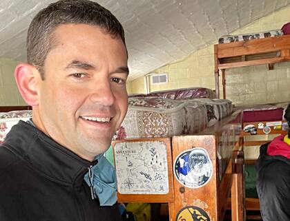 Jared Isaacman es fundador y director de Shift4, la compañía que creó a los 16 años en el sótano de sus padres