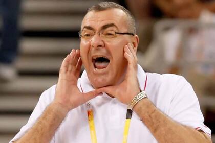 Jasmin Repesa, el técnico croata de Libertas Pesaro, podría ser sancionado por su desborde