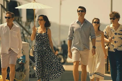 Jason Isaacs, Parker Posey, Patrick Schwarzenegger, Sam Nivola) y Sarah Catherine Hook son los Ratliff en la nueva temporada del programa de HBO