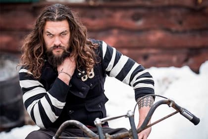 Jason Momoa suma una nuevo tanque a su filmografía, Rápidos y furiosos