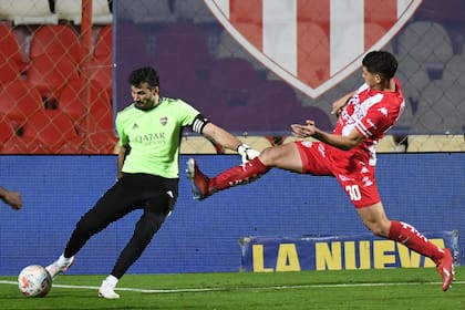 Javi García sostuvo a Boca, hasta que Unión venció su resistencia