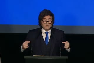 Milei: “Tuvimos que venir a arreglar las cagadas del imbécil de Kicillof y la corrupta de Cristina”