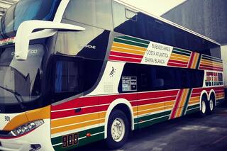 Bahía Blanca: detuvieron a un hombre por manejar drogado un micro con egresados