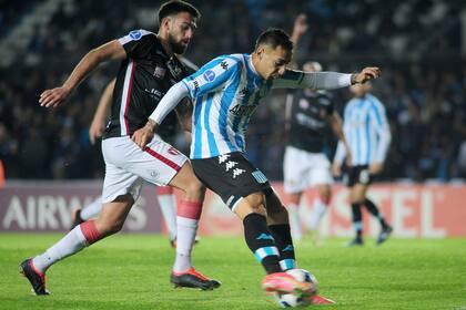 Javier Correa, el jugador de Racing que más goles se perdió ante River de Uruguay