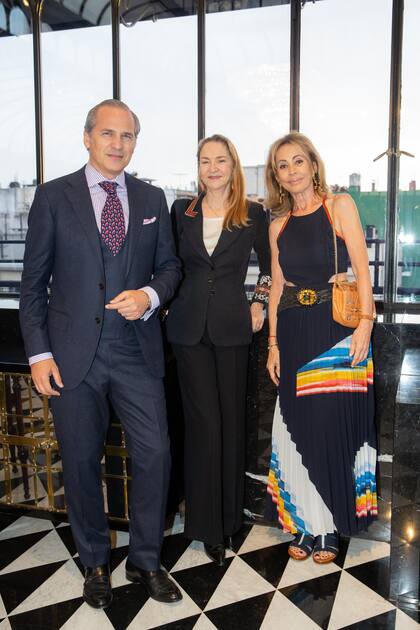 Javier Iturrioz, Paola Marzotto y Mirta Peña.
