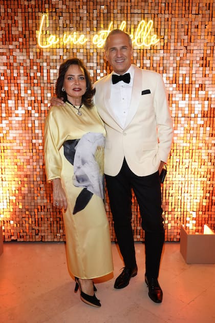 Javier Iturrioz recibe a Magdalena Allende.