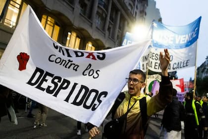 Argentina atraviesa su peor caída del empleo desde la crisis de 2001/2.