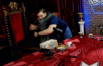 Javier Milei, con el Gordo Dan en La Misa